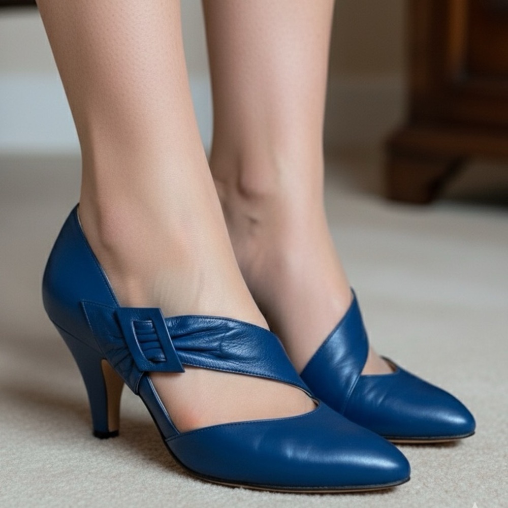 SERGIO ROSSI Genuine Leather Cobalt Blue Dorsay Pumps Side Bow Euro 39 US Sz 8.5